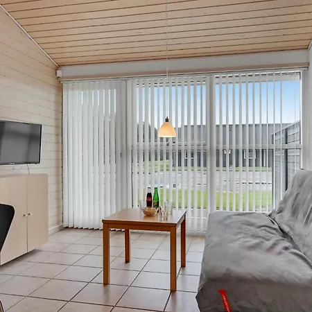 Semesterbostad Beautiful In With Wifi