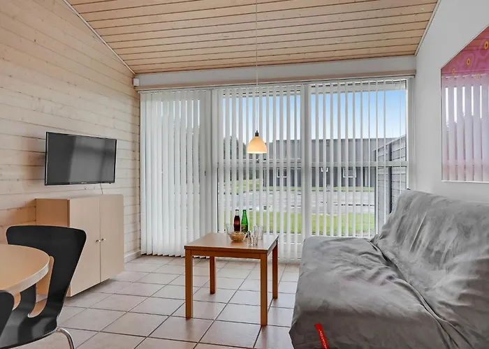 Feriehus Beautiful In With Wifi